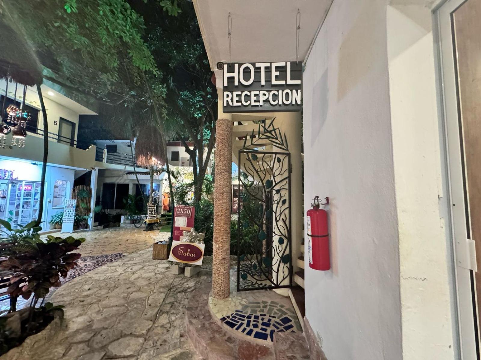 Hotel Ha Garden Gallery - 5Th Avenue Плайя-дель-Кармен Екстер'єр фото